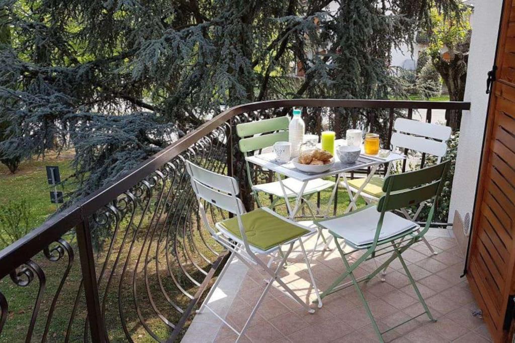 Casa Francesca Apartment Peschiera del Garda Bagian luar foto