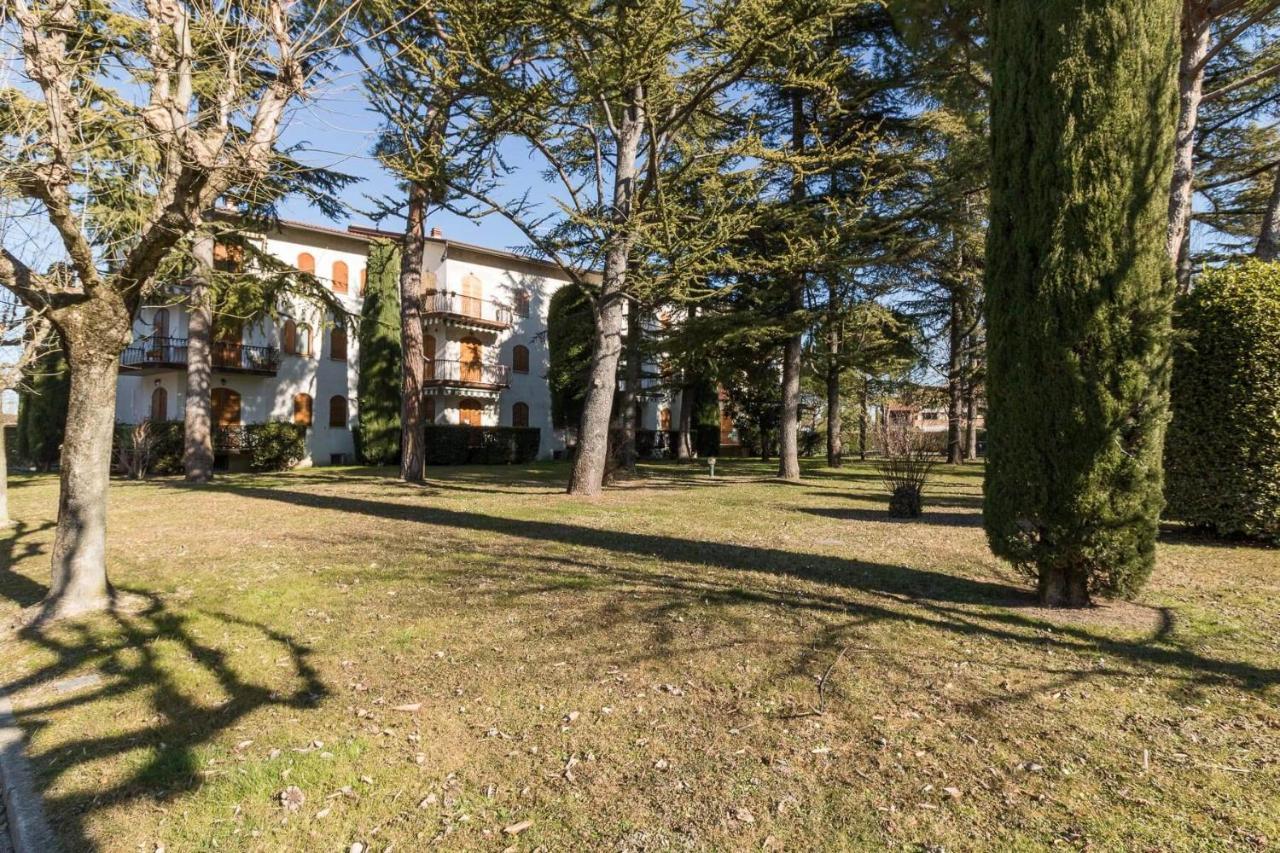 Casa Francesca Apartment Peschiera del Garda Bagian luar foto