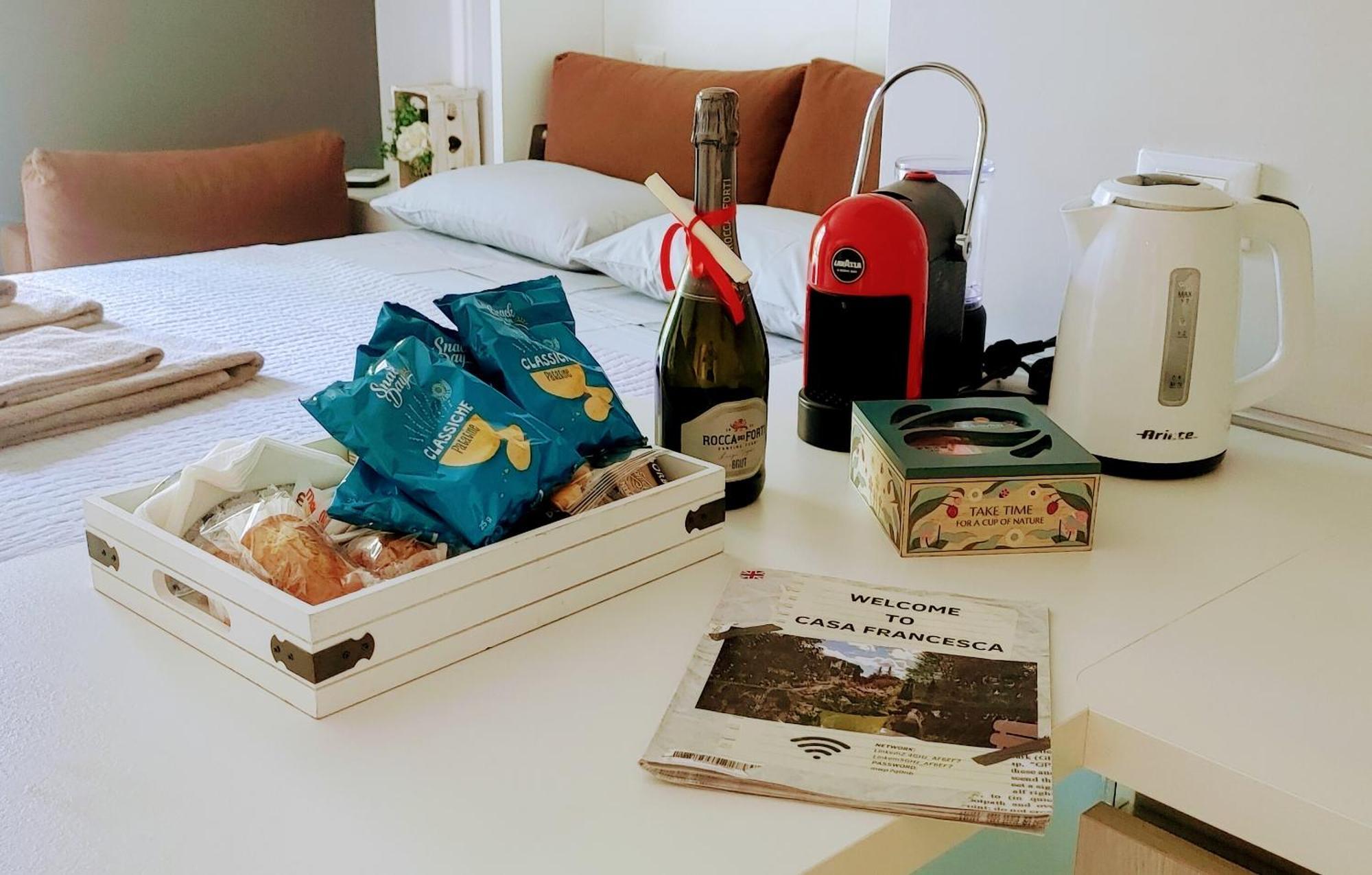 Casa Francesca Apartment Peschiera del Garda Bagian luar foto